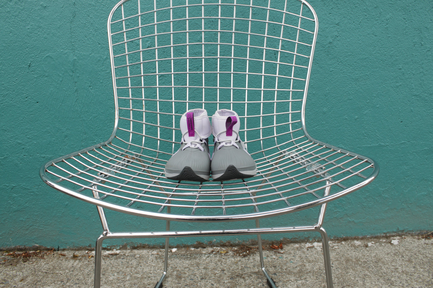 Nike Binzie rain boots retail 100, EU25