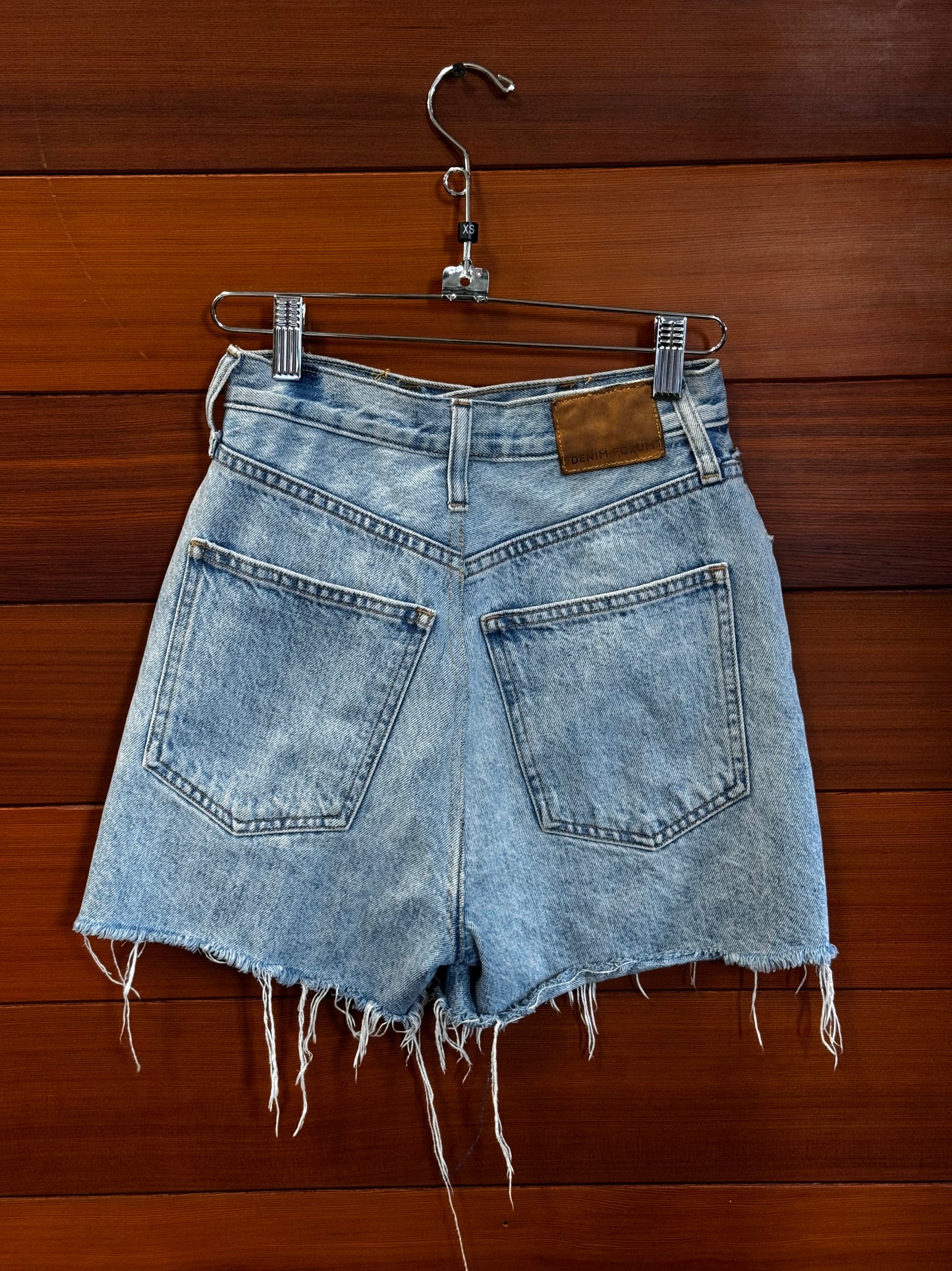 Levis denim shorts, xxs, Altered