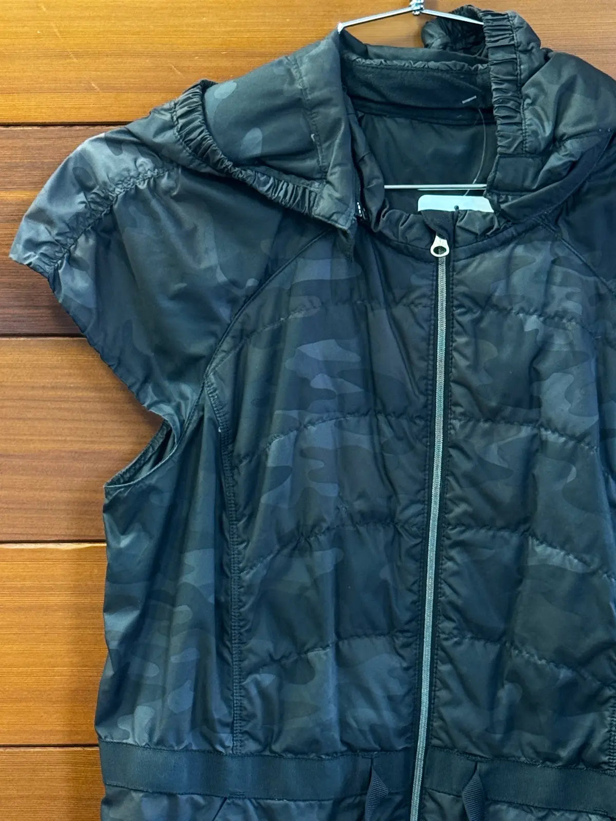 Lululemon puffer vest - Spring fling, S, Fair