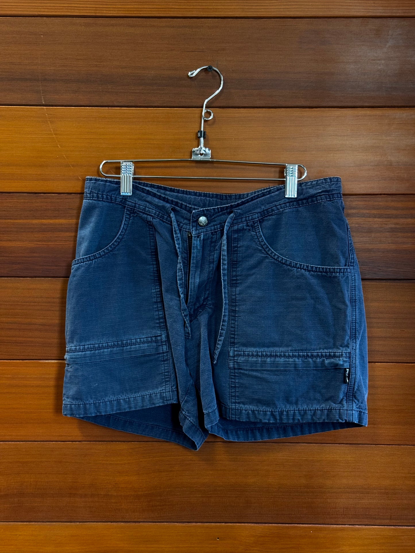 Prana shorts, S, Good - Marks on bum