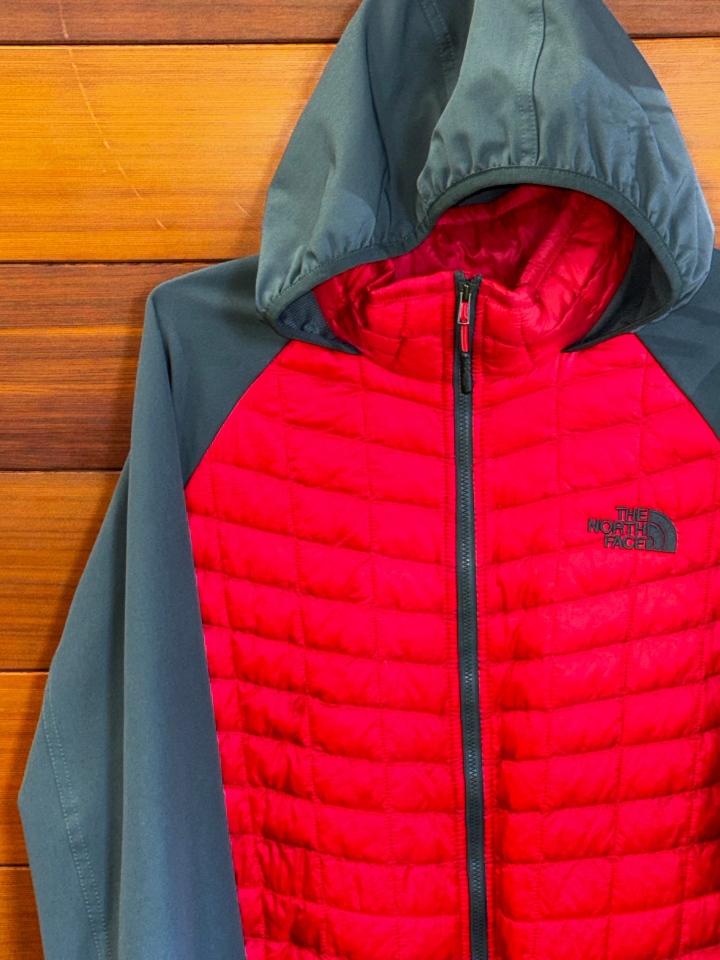 North Face Thermoball Hybrid hoodie, M