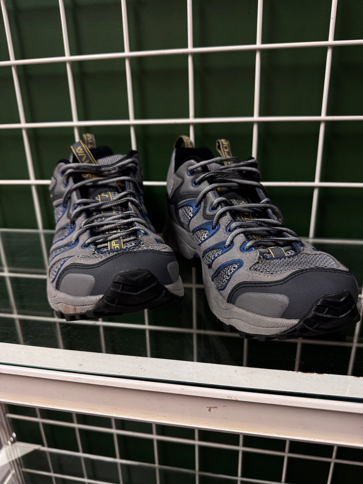 La Sportiva  Summer Shoe, US M 9.5 Fits small, Excellent