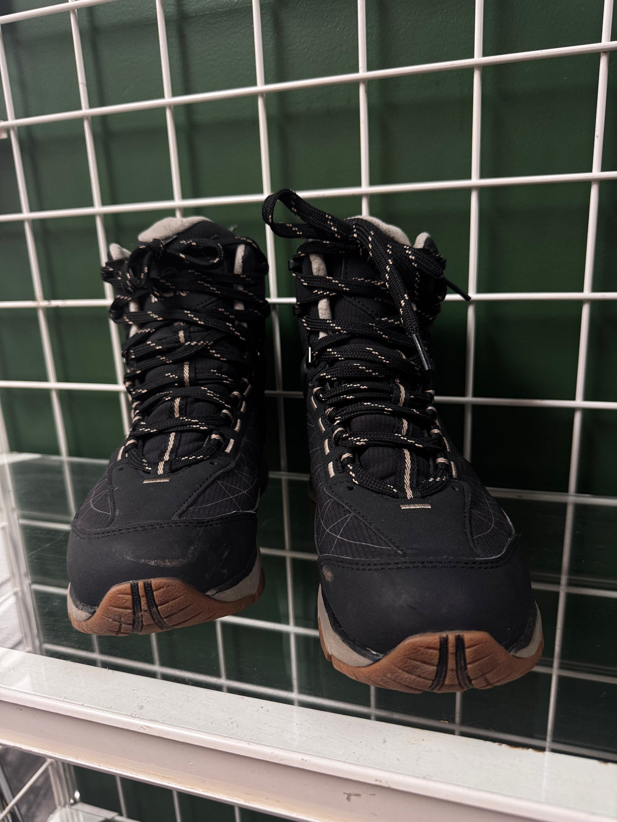 Wind River Hiking boot, W10, Excellent