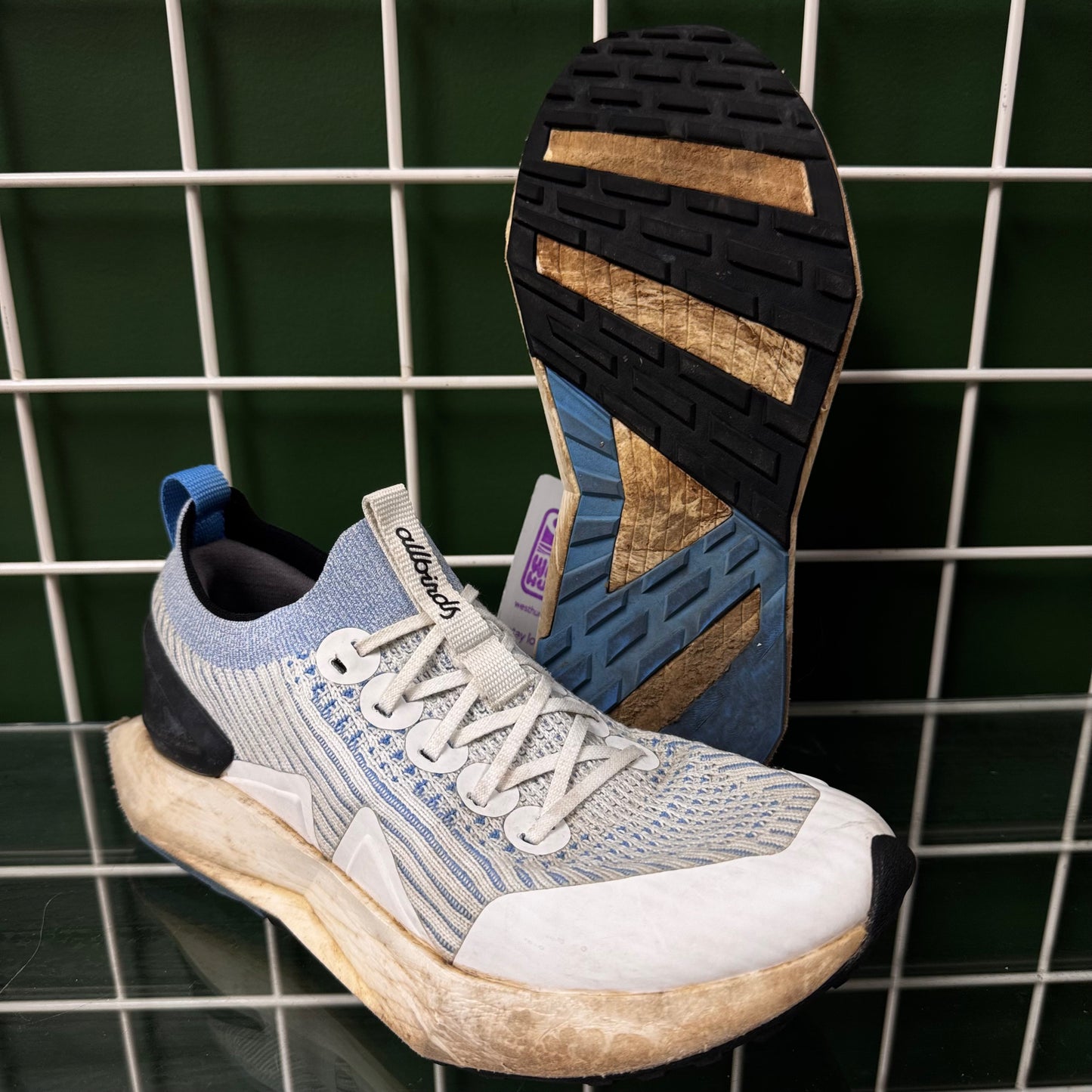Allbirds runner 7.21 KG co2e, W 8.5, Good - some wear