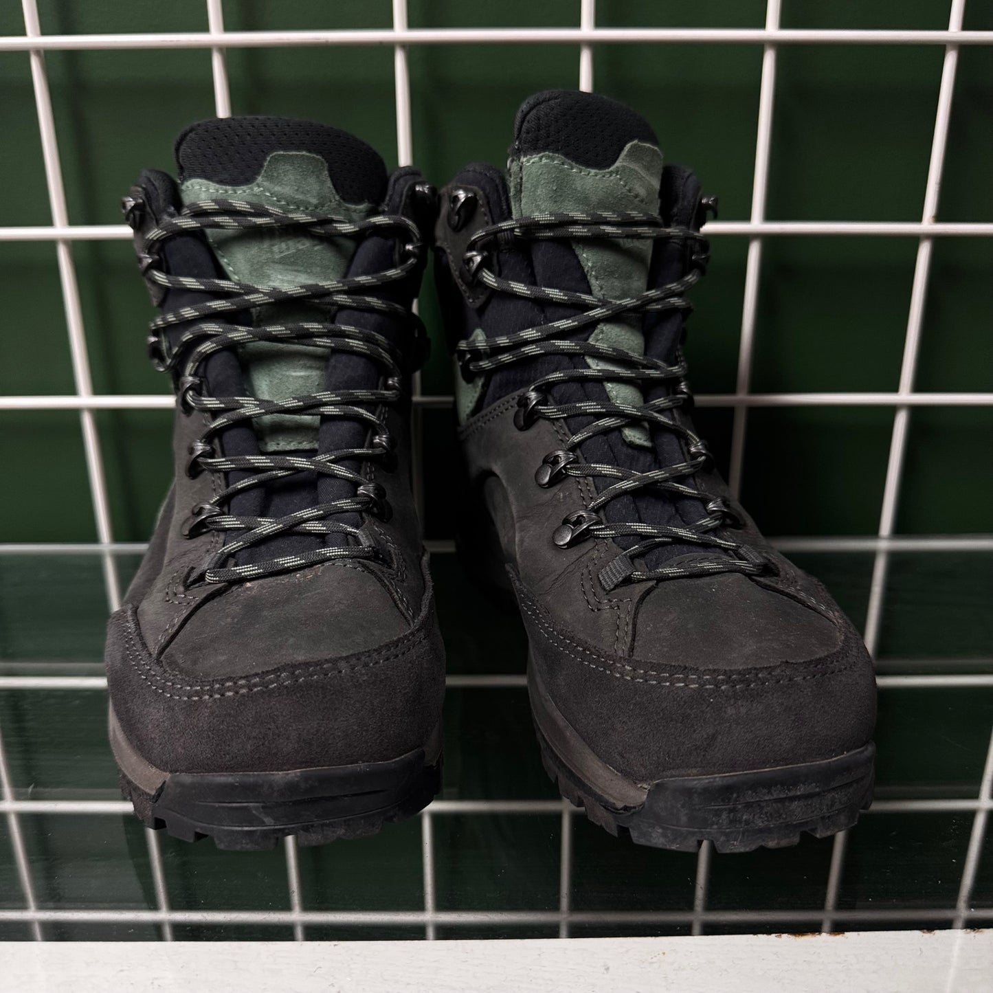 Han Wag Hiking boot , W 6.5, Excellent