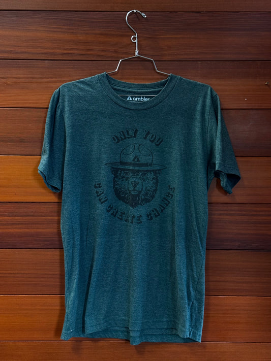Ambler Graphic Tee, MM, Excellent