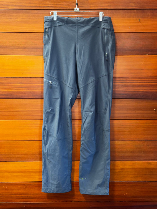 MEC hiking pant, W10, Good