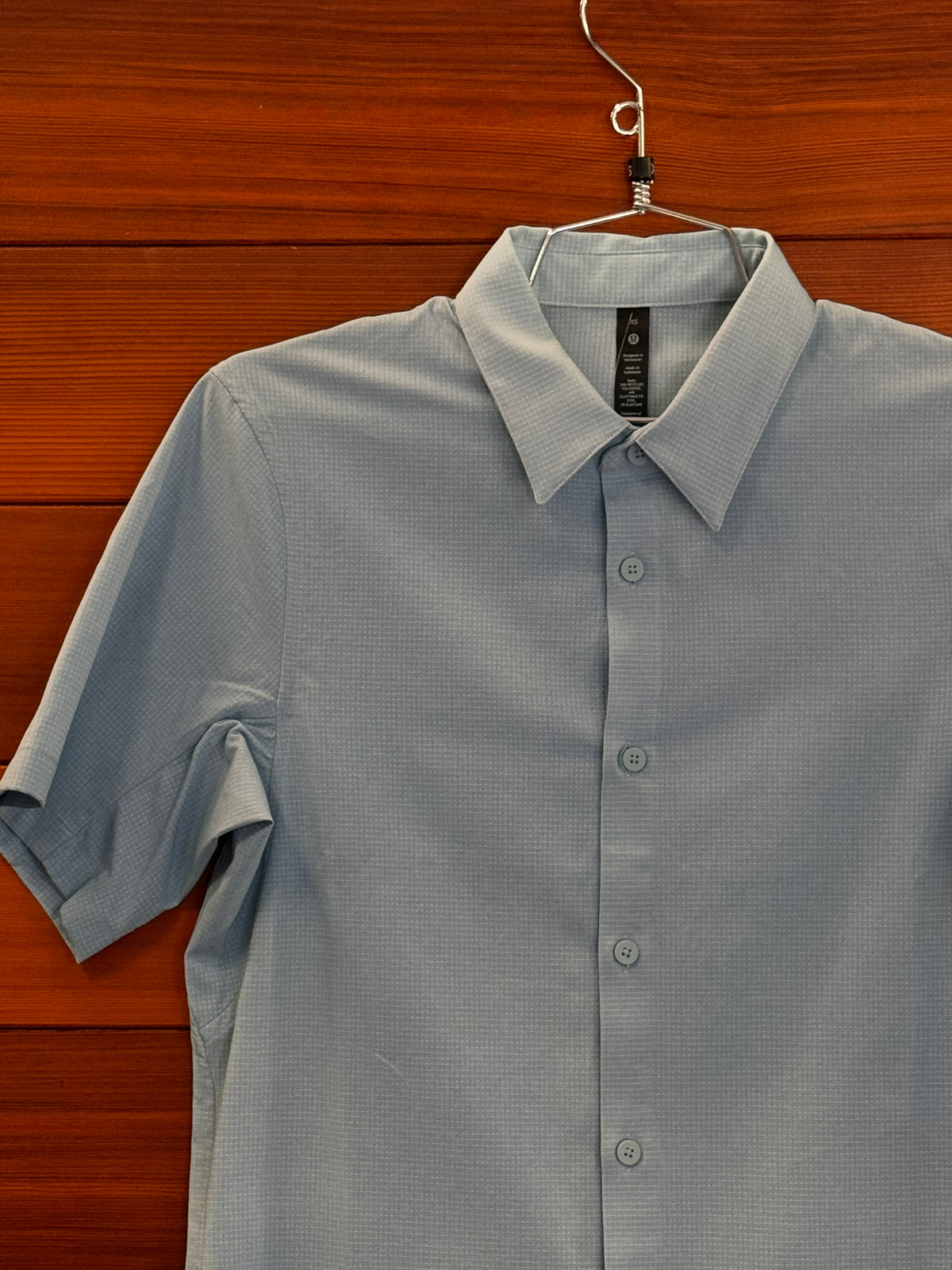 Lululemon button up tee - airing easy, XS, Excellent