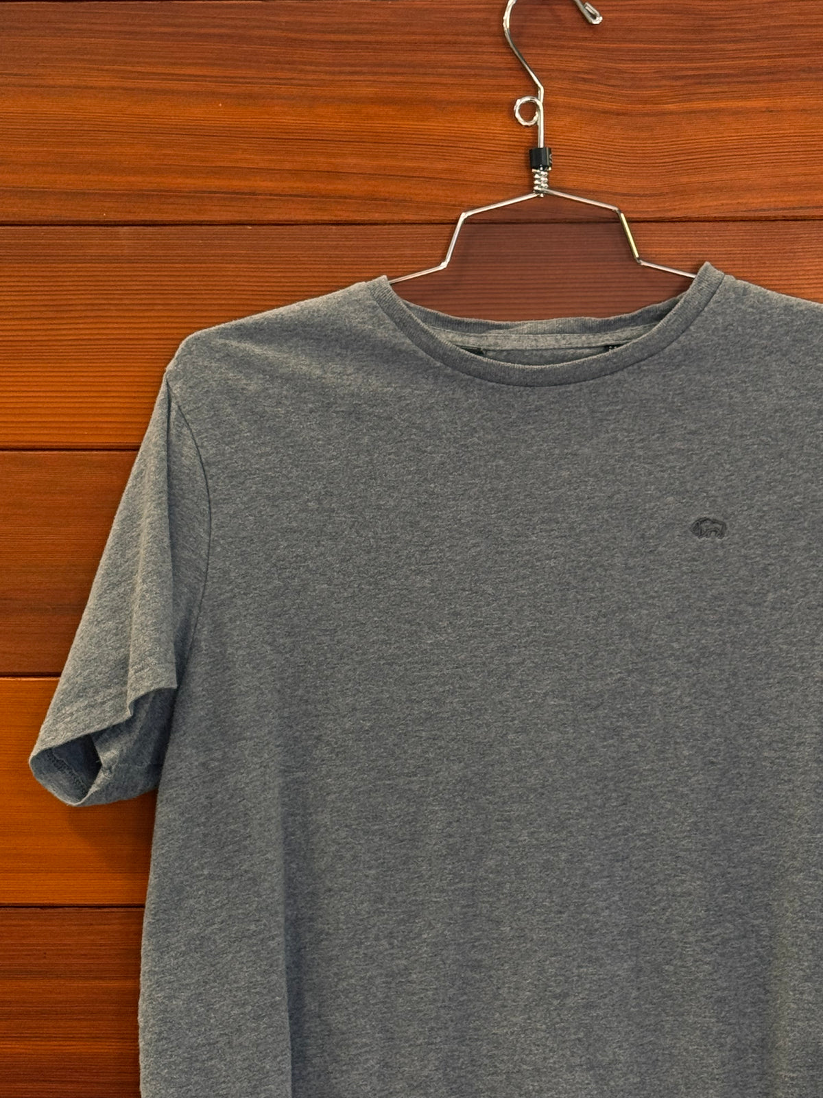 Buffalo 100% cotton tee, S, Good - Pilling