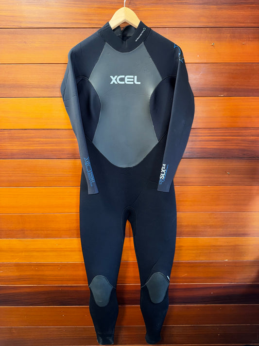 XCEL Axis SLX 5/4mm wetsuit, W10, Excellent