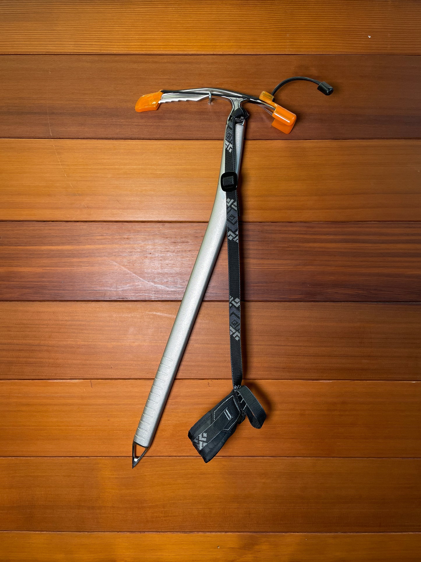 Black Diamond Raven Pro Ice Axe, 60cm, Excellent